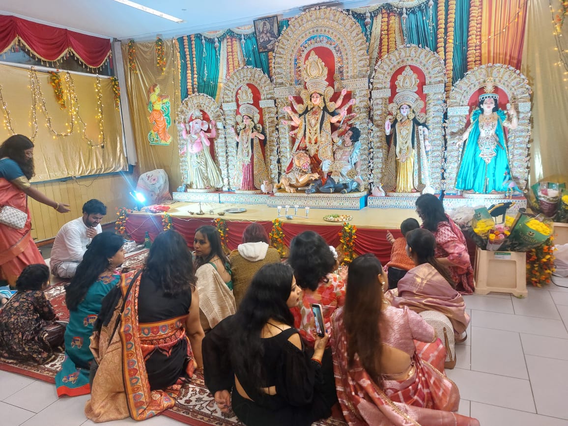মায়ের আগমনী: বার্লিনে ৪৮ বছরের দুর্গোৎসব ঐতিহ্যের নতুন রূপে প্রত্যাবর্তন